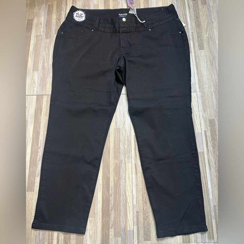 NEW Bodycon Amethyst Black Jeans, Size 24
